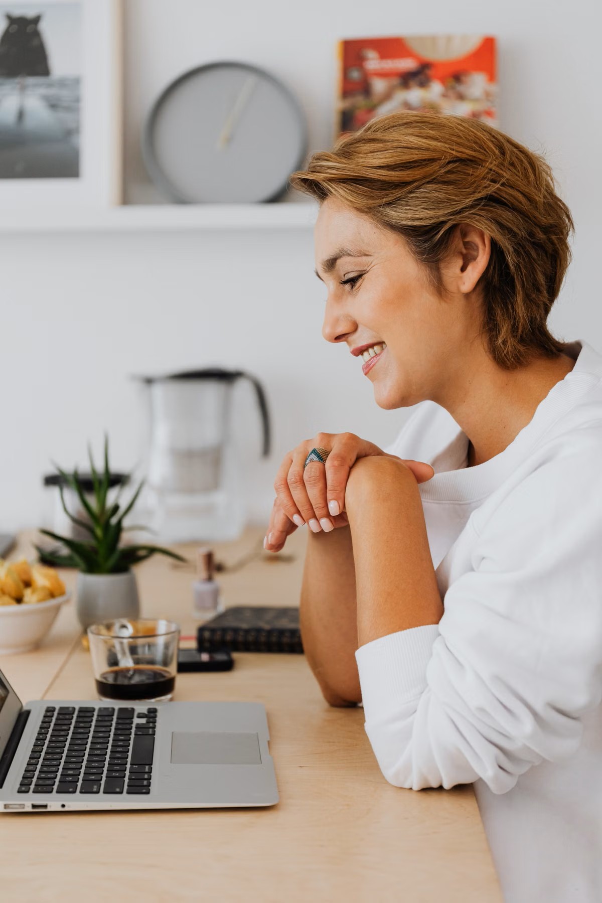 Professional considering spending choices